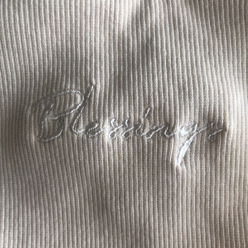 “Blessings” Crop Tank - Picture 2 of 4